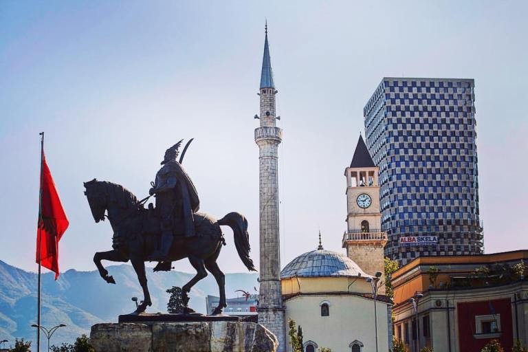 Tirana.jpg